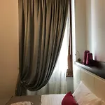 Porta Borsari Relais