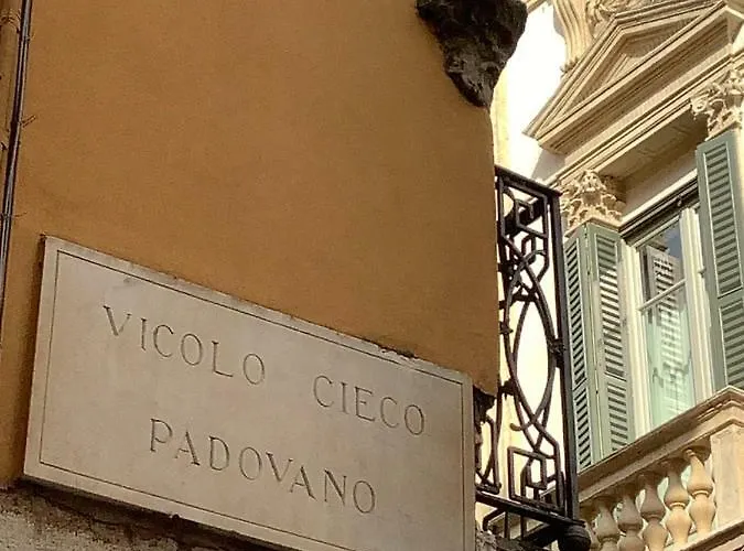 Porta Borsari Relais Pensión Verona